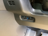 ETC付いてます。ETCが使用可能な道路通行料はキャッシュレスでスマートに走行できます。再セットアップして納車致します。