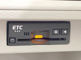 【ETC】高速道路の料金所をストレスなく通過!話題のスポットやサービスエリアに多い「スマートIC」利用時は必須のアイテムです。当店でセットアップを実施、ご納車当日からすぐにご利用いただけます!