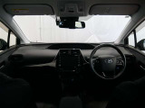 見通しのよいすっきりとした視界で、誰でも運転しやすいです。運転のしやすさは疲れにくさにも繋がりますよ♪