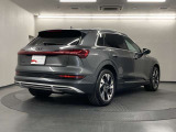 e-tron  55 クワトロ Sライン 4WD