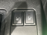 【シートヒーター】寒い日に重宝するシートヒーター!エアコンより早く温まってくれるので寒がりの人も安心ですね♪エアコンの温風は乾燥するから苦手、という方にもをおすすめです。