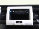 日常のドライブも楽しくしてくれるオーディオ搭載☆ AV機能:AM/FMラジオ・CD・USB・AUX