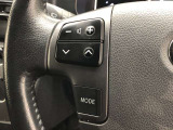 【ステアリングスイッチ】左です。ハンドルから手を離さず、運転に集中したまま手元でオーディオ操作等ができます。
