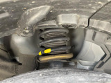 お車を安心してお乗りいただく為には、足回りの定期点検が欠かせません。サービスサポート(有償保証)では無料点検もご提供しており、安心のカーライフをお過ごしいただけるサポート体制が整っています。