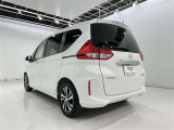 低燃費で環境にもやさしいハイブリッド車です。トヨタ専用診断機器でハイブリッドシステムを綿密に点検してあります!