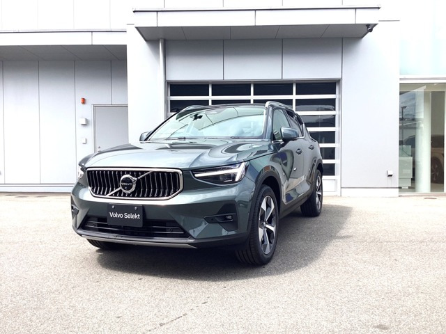 XC40 ウルトラ B4 AWD 4WD 