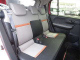 ゆとりある広々とした車内空間は、ドライブを始め買い物やレジャーなど、幅広く活躍します。一人でもみんなとでもお出かけを楽しみましょう!