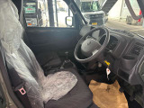車によってはストックヤードに置いていることもありますので、ご来店の前に事前にご連絡いただけますと幸いです。