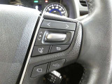 ステアリングスイッチで車両情報を切り替えて必要な情報を確認したりできます。