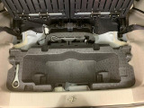 WEB掲載時にはお車に付いている装備と、様々な写真をたくさん載せるように心がけております。1台1台特徴をとらえたキャッチコメントを掲載しています。
