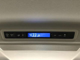 リアエアコン操作部です。
