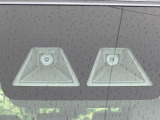 【プリクラッシュセーフティ】前方の車両等を検知し、衝突しそうな時は警報で注意を促し、ブレーキを踏む力をサポート。ブレーキを踏めなかった場合は衝突被害軽減ブレーキが作動、衝突回避をサポートします。