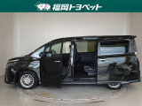 両側パワースライドドア付きだから、狭い駐車スペースなどでの 乗り降りラクラク!小さなお子さまのいるご家庭には嬉しい装備。