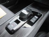 e-POWERのシフトノブです。低燃費でハイパワー。自信を持ってお薦め致します。