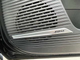 BOSEスピーカーが付いて臨場感をお楽しみ頂けます
