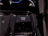 【プッシュスタート】プッシュスタートの最大のメリットは「防犯対策」です。スマートキーと車のIDが合致しないとエンジンは始動させることができません。