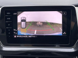 前後パーキングセンサー&リアビューカメラで、車庫入れも安心です。パーキングセンサーは音だけでなくモニターで接近情報を確認出来てより安心です。