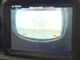 ●ガイドライン付きバックカメラ:不安な駐車もこれで安心!ガイドライン付きなので狭い箇所での駐車もラクラクです!
