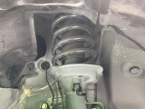 お車を安心してお乗りいただく為には、足回りの定期点検が欠かせません。サービスサポート(有償保証)では無料点検もご提供しており、安心のカーライフをお過ごしいただけるサポート体制が整っています。