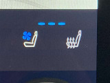 シートエアコン付です。シートを暖めたり冷やしたりできる、快適装備の一つ。 暑い夏もシートが冷える冬も快適にドライブが楽しめそうですね。