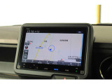 Honda CONNECT対応の純正8インチナビゲーション装備。ナビとしてだけでなく、Honda CONNECTの性能を存分に発揮させられます!