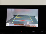 バックカメラが付いているので後方確認しながら安心して駐車することができます。