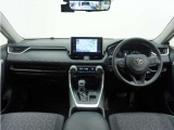 ◆インテリアパネル◆視界広々で非常に運転しやすくロングドライブでも疲れを感じさせないすっきりとまとまったインパネ周りです。