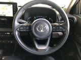 ハンドルは車を運転する上で、ずっと握っている重要なパーツです。手にフィットする物がいいですよね♪