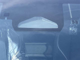 サポカーSとは、衝突被害軽減ブレーキに加えて、踏み間違い事故防止をサポートする機能です。詳しくは販売店スタッフまでおたずねください。
