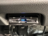 いまや快適なカーライフに欠かせないETCが付いています。