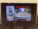 全周囲カメラ搭載☆運転席にいながら車全周囲が確認できるので駐車がスムーズに行なえます。駐車も楽々!