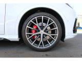 新車・中古車キャンペーン実施中!高年式から低年式まで数多く揃えております。乗出し総額やご希望金額等メールお電話にてご相談お問い合わせ下さい。