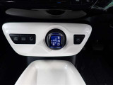 EVドライブモードスイッチ、ドライブモードセレクトスイッチ、車両接近通報一時停止スイッチ、エレクトロシフトマチックシフトレバー、Pポジションスイッチ。