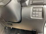 運転席周辺にある各種スイッチ画像です。今では必須アイテムのETCも装備(^^♪
