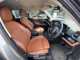 ◆LIBERALAは、輸入車選びの新たなスタイルを提案するインポート・セレクト・ブランドです。オーナー様となる方がクルマから直接感じる感性を第一にした、最良の一台との出会いをコーディネートいたします。