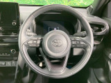 【純正革巻きステアリング】上質な革を使用することで、手にしっかり馴染みとても運転しやすいハンドルです♪
