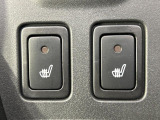 【シートヒーター】寒い日に重宝するシートヒーター!エアコンより早く温まってくれるので寒がりの人も安心ですね♪エアコンの温風は乾燥するから苦手、という方にもをおすすめです。
