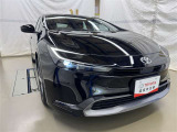 LEDヘッドライトです。デザイン性がよくとても明るいので、夜間の走行や悪天候でも安心です。しかも長寿命!