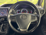 【ステアリングスイッチ】運転中、前方から目線をそらすことなく、オーディオ等の操作が可能な便利機能!安心&快適なドライブを演出してくれます♪