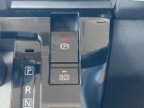 電動パーキングブレーキ 指先で簡単に出来ます  オートブレーキホールド 停車時のブレーキペダルを踏み続ける事を楽に ペダルから足を離せます 坂道発進も楽になります