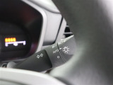 暗くなると自動で点灯AUTOライトは、連続するトンネルで重宝しますね