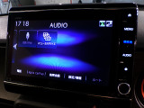 CD、DVD、Bluetooth、AM、FM、AUX、スマートフォン接続ができます。