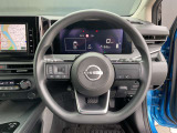 運転席まわりの画像です。