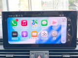 ●Apple Car Play:スマホとの有線接続で、ナビ・オーディオ再生などスマホのアプリ機能が画面でも使える便利機能です!