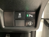 滑りやすい道路でも、安定してカーブを曲がることができるVSA装置搭載!