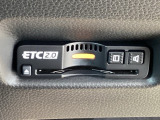 ETC2.0を搭載し、高速道路の料金決済をスムーズに行えるだけでなく、道路情報を活用した高度な運転支援サービスにも対応しています。