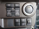 スマートアシストを搭載したサポカーS車です。