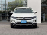 一目でVolkswagenとわかる顔です!