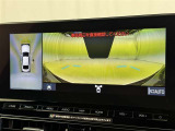 【フロントカメラ】運転席に座った状態で死角になりやすいクルマの前の様子まで確認でき安全ですね♪