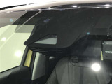 【衝突被害軽減ブレーキ】前方の車両や横断する歩行者などを検知した時、衝突回避や被害軽減をサポートします!!